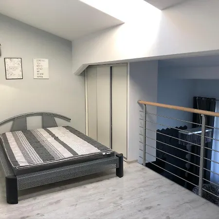 - Apartament Dwupoziomowy W Lofcie, Blisko Morza, Z Dala Od Tłumów